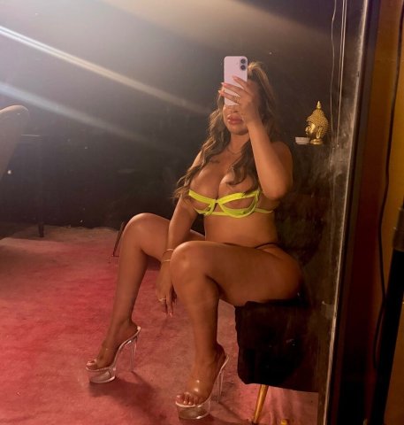 Santa Barbara Female Escort — Playful Tease - 1