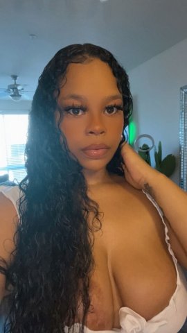RubyRedz Elite Companion — Verified Recent Photos - 1