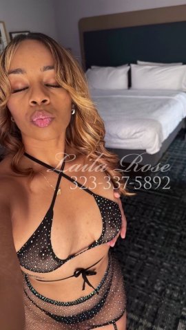 Buffalo Escort — Curvy natural companion, serene vibe (text/WhatsApp only) - 1