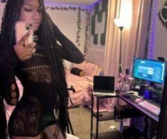Trans bbc fantasy moma ready to put down on your throat!Dominant and Submissive!! - Image 3