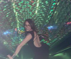 Westchester New York Escort — Face & Ass - Image 2