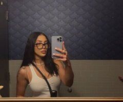 Westchester New York Escort — Face & Ass - Image 3