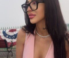 Westchester New York Escort — Face & Ass - Image 6