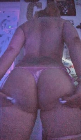 San Diego Female Escort — Outcalls, Deep Throat (Porn Style), Car Dates & Adult Stores - 1