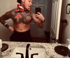 HOT GUY Seeing Females - Image 12