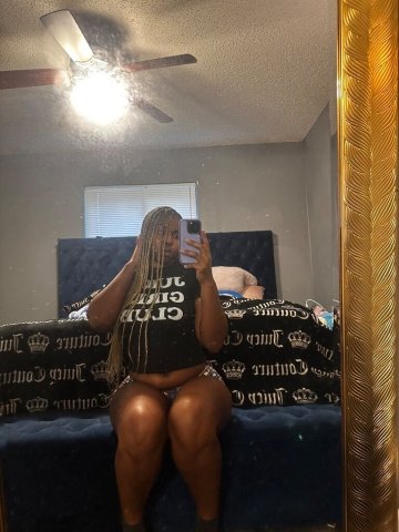 Killeen TX Female Escort — outcall and car date right now - 1