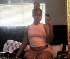 Killeen TX Female Escort — outcall and car date right now - Image 3