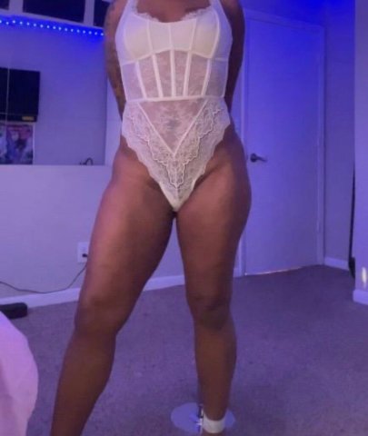 Outcalls Only in Fort Lauderdale for Mature Men (31+) - 1