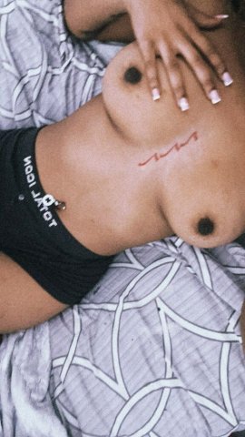 Dallas TX Female Escort — Outcalls with $30 deposit, Incalls available - 1
