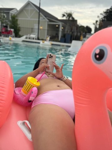 Wendy (24) — Female Escort - 1