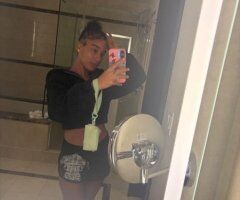 New in Town Female Escort — Discreet Premium Experience - Image 2