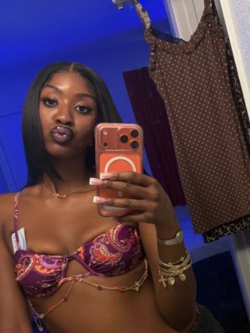 San Diego In-Town Escort — GFE/GREEK, Overnights - 1