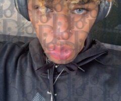 ✨submissive twink bottom✨ looking to be slutted out💦cant find no other like me🤩 condoms only• Hmu for my rates✨ •5 star experience 💋 • get me while you can! • no lowball💝 - Image 3