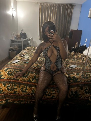 YES IM REAL  Incall & Uber Outcalls — Young Slut & Extras - 1