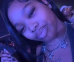 St. Louis escorts - St. Louis Birthday Special Female Escort — $120 GV, 80 BJs