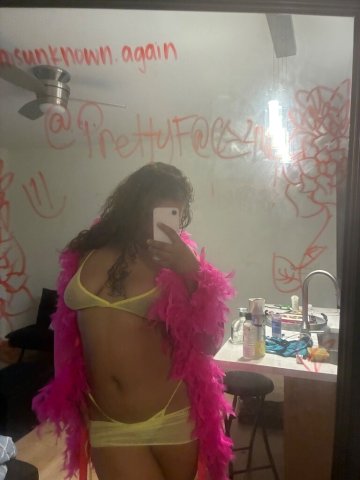 Louisville KY Female Escort — 1HR/23 Hrs, Outcalls with Deposit - 1