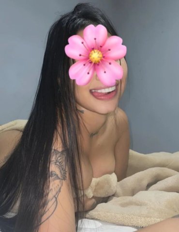 Isabel (24) — Austin Latina Escort - 1