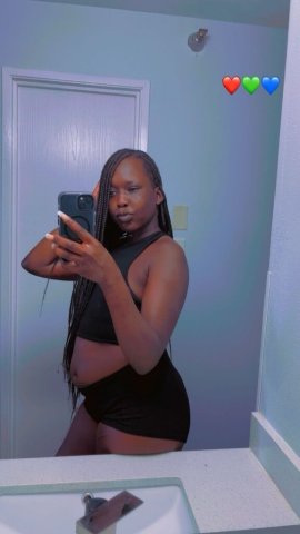 St. Louis Female Escort — Top Pussy Squirter 24/7 Incall - 1