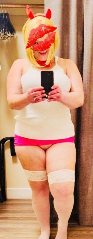 Fairfield MILF Blonde Escort — Incall/Outcall, Roleplay, Multiple Hours - 1
