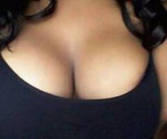 Austin escorts - Austin Milf Escort — Busty Milf Available