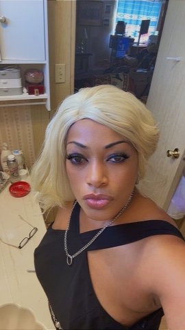 Elko, Nevada Escort — Sexy Satin Suki (38) - 1