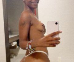 Detroit escorts - Pretty & Petite In-Calls and Outcalls (Detroit) — Incalls/Outcalls