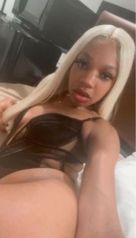 Petite Petite Treat — Totally Discreet No-Rush Service (28) - 1