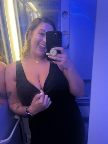 Available for Meet Up & VIP Service — Springfield IL Full Service - 1
