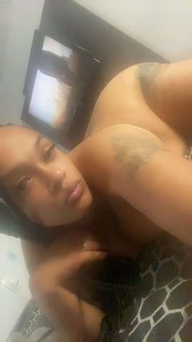 Norfolk, Virginia Female Escort — QV/HR Specials (No Bare) - 1