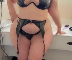 Stockton Curvy Hot Latina Escort — Llámame papi - Image 4