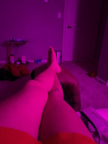 Kaori — Slim Thick Blasian Domme, Bellevue Incall & kink sessions (pegging + feet) - 1