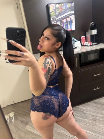 Baton Rouge Female Escort (23) — Facetime Shows - 1