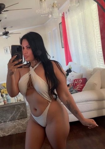 Linda  (39) — Latina Sexy 24/7, Anal Especial - 1