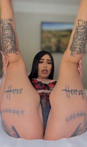 Olivia — Petite Latina Escort in Bakersfield, CA (Wet & Ready) - 1