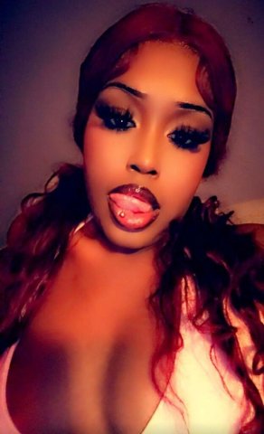 Fresno CA Thick Chocolate Escort — Outcall/Cardate & FT Shows - 1
