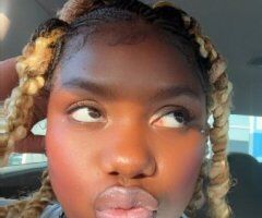 St. Louis escorts - 2 Girl Special (Incall/Outcall) Lets Play 