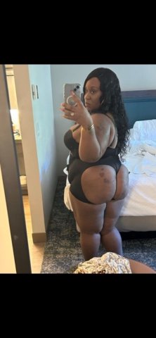  Ebony goddess Female Escort — In-call/out-call menu + specials - 1