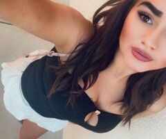 Stockton Female Escort — Twerk-Alcoholic, flexible splits & back bends - Image 5