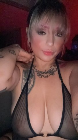 Layla Cakes — Discreet Latina Female Escort (Houston, TX) - 1