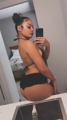 Selena’s Clean, Discreet Playtime (Fetish Friendly) — Tacoma Outcalls - 1