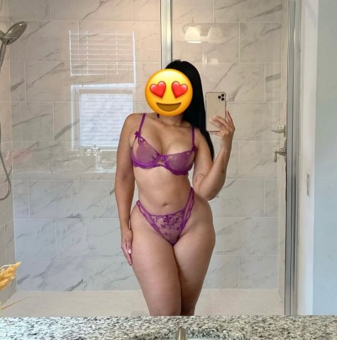 Latina Escort en Owensboro, KY — Extras con BBJ, KISS y masajes - 1