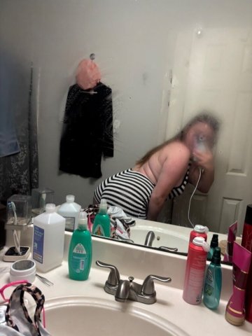 Longview, Texas Seeking Sensual Playmate — 4/20 Friendly Dinner Dates - 1