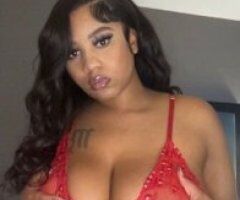 Milwaukee Outcall/Incall Female Escort — Discreet Sensual Massage Therapist - Image 3
