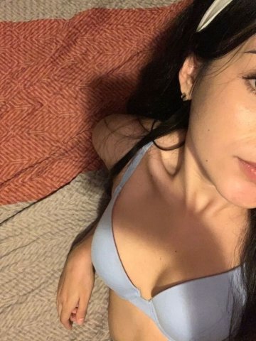 Panama City FL 26-Year-Old Female Escort — Incall/Outcall & Car Fun - 1