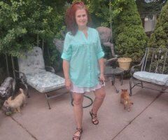East Idaho escorts - Curvy Female Escort — Sensual, playful nights