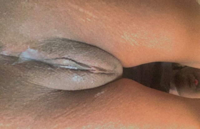 Toledo Petite Female Escort — Incalls & Outcalls (FaceTime verified) - 1