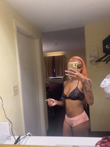 Incall Female Escort in Mobile, AL — deep throat sessions - 1