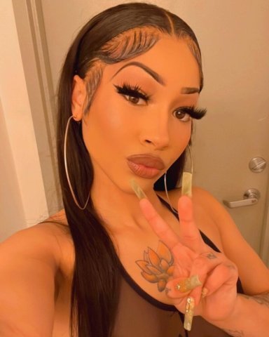 Portuguese Kitty (21) — Elegant companion in Modesto - 1