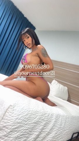 Orange County Female Escort — Double Ds & sensual outcalls - 1