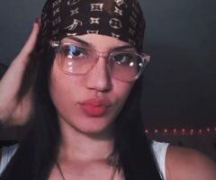 Honolulu Petite Latina Female Escort — Boyfriend Treatment & Extras - Image 3